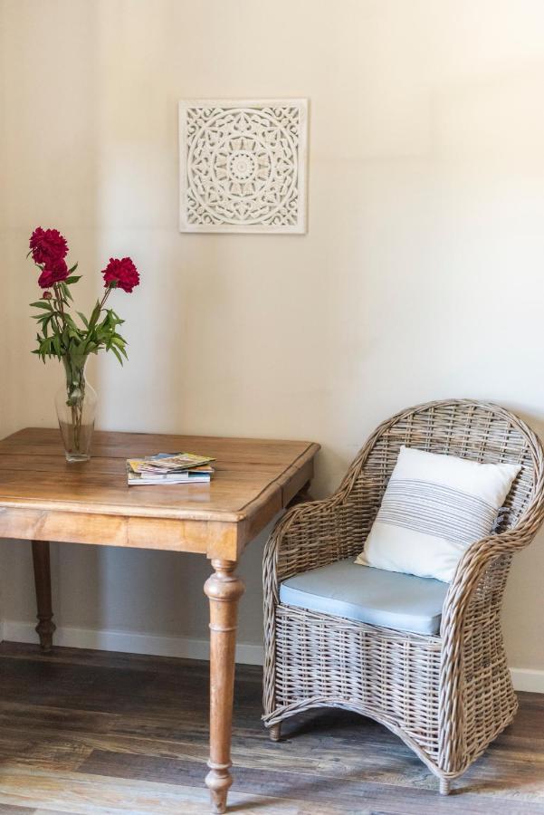Le Mas Silvestre Saint-Saturnin-les-Apt Exterior photo